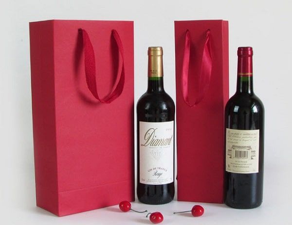 Mẫu 3 túi giấy đựng rượu sang trọng