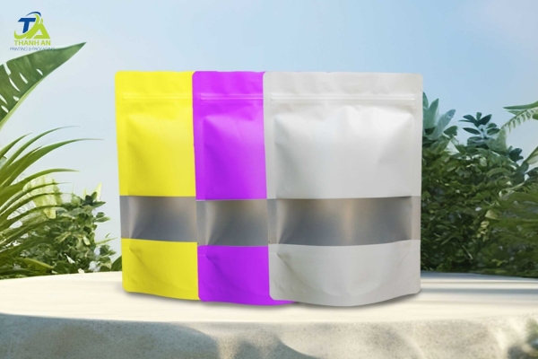 Tổng hợp các loại túi zipper và cách chọn túi zip phù hợp Bao bì zipper cửa sổ khoe sản phẩm bên trong