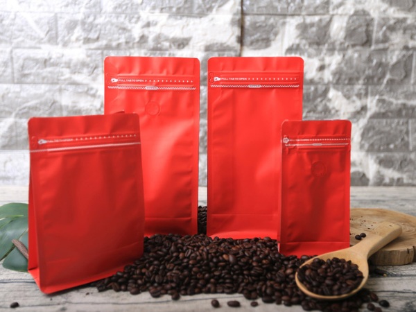 Túi zipper hút chân không đa dạng mẫu mã, chất lượng cao Túi zip hút chân không là loại túi nhựa được thiết kế có khóa kéo ở phần miệng túi